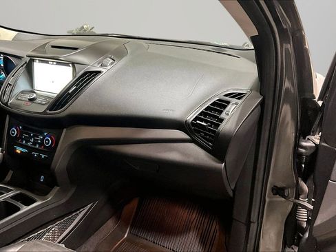 Used 2018 Ford Escape SEL w/ Canadian Touring Package image 26