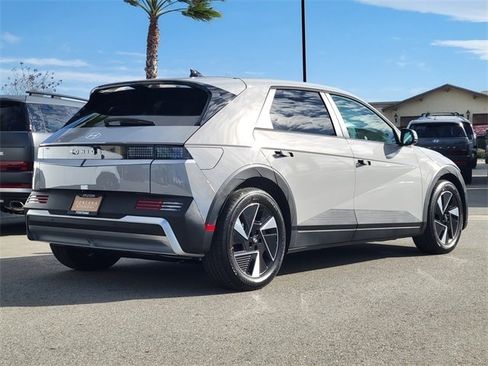 New 2026 Hyundai Ioniq 5 SEL image 2