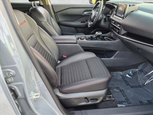 Used 2025 Nissan Rogue SV w/ Rock Creek Premium Package AWD/4WD image 19