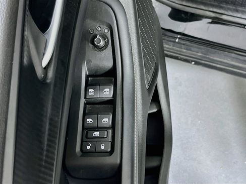 Used 2023 Jeep Grand Cherokee L Laredo AWD/4WD image 17