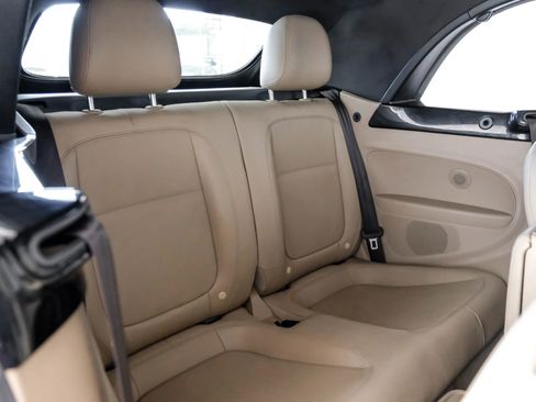 Used 2014 Volkswagen Beetle 1.8T image 23