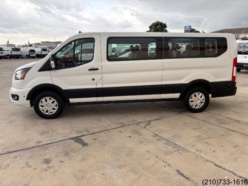 Used 2024 Ford Transit 350 XLT RWD image 4