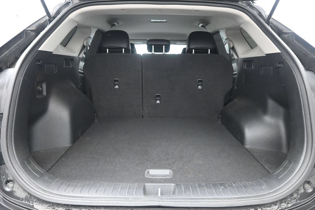 Used 2023 Kia Sportage EX FWD image 26