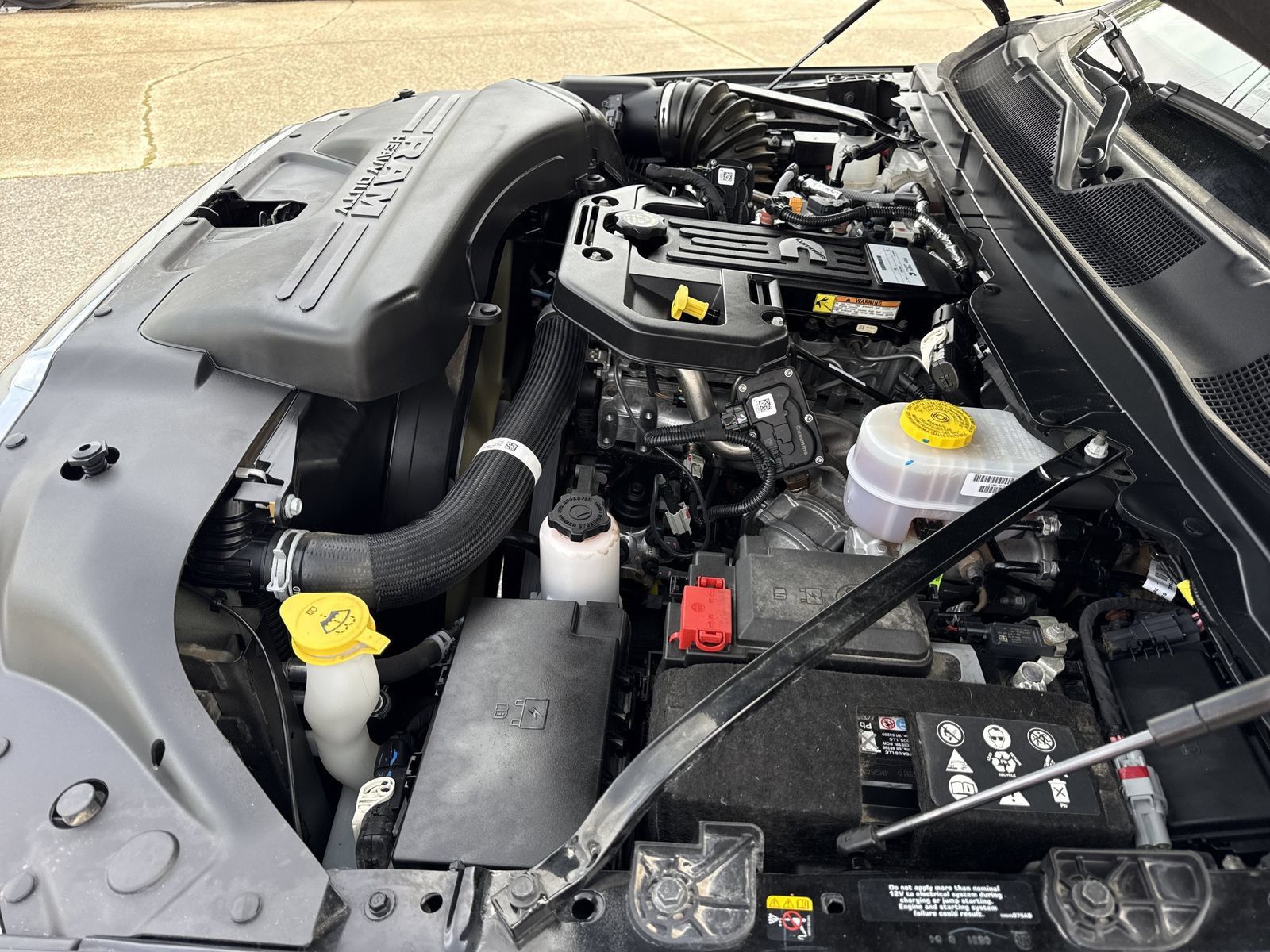 Used 2025 RAM 2500 Tradesman AWD/4WD image 37