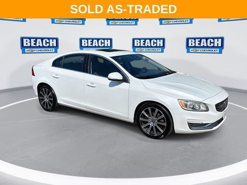 Used 2018 Volvo S60 T5 Inscription w/ Technology Package AWD/4WD image 2