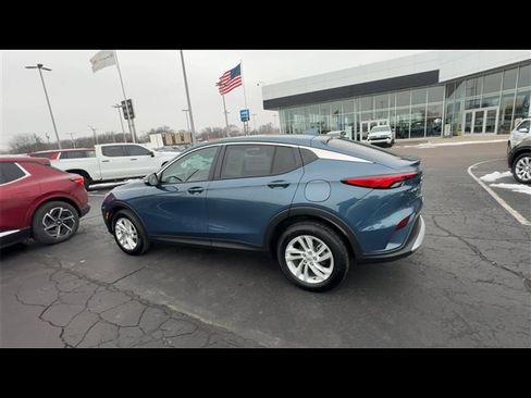 Certified 2024 Buick Envista Preferred w/ Convenience I Package image 6