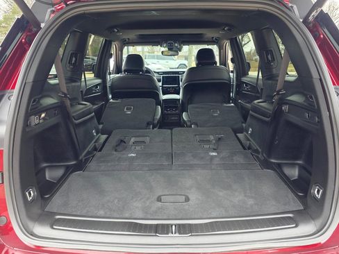 Used 2024 Jeep Grand Cherokee L Altitude image 21