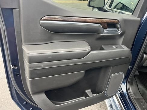 Used 2023 GMC Sierra 1500 SLE image 22