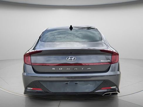 Used 2023 Hyundai Sonata SEL w/ Winter Weather Package FWD image 6