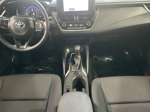 Used 2026 Toyota Corolla LE FWD image 4