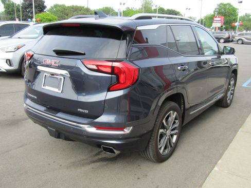 Used 2019 GMC Terrain Denali AWD/4WD image 5