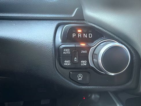 Used 2022 RAM 1500 Big Horn w/ Night Edition AWD/4WD image 22