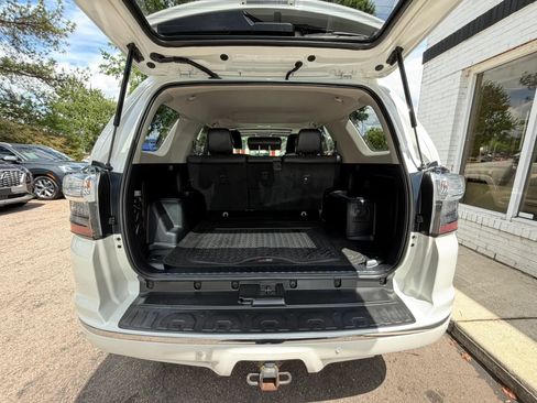 Used 2017 Toyota 4Runner Limited RWD image 13