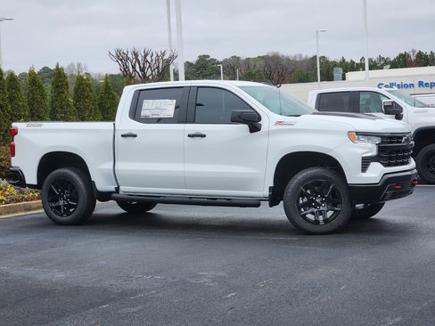 New 2026 Chevrolet Silverado 1500 LT Trail Boss w/ Convenience Package II image 3