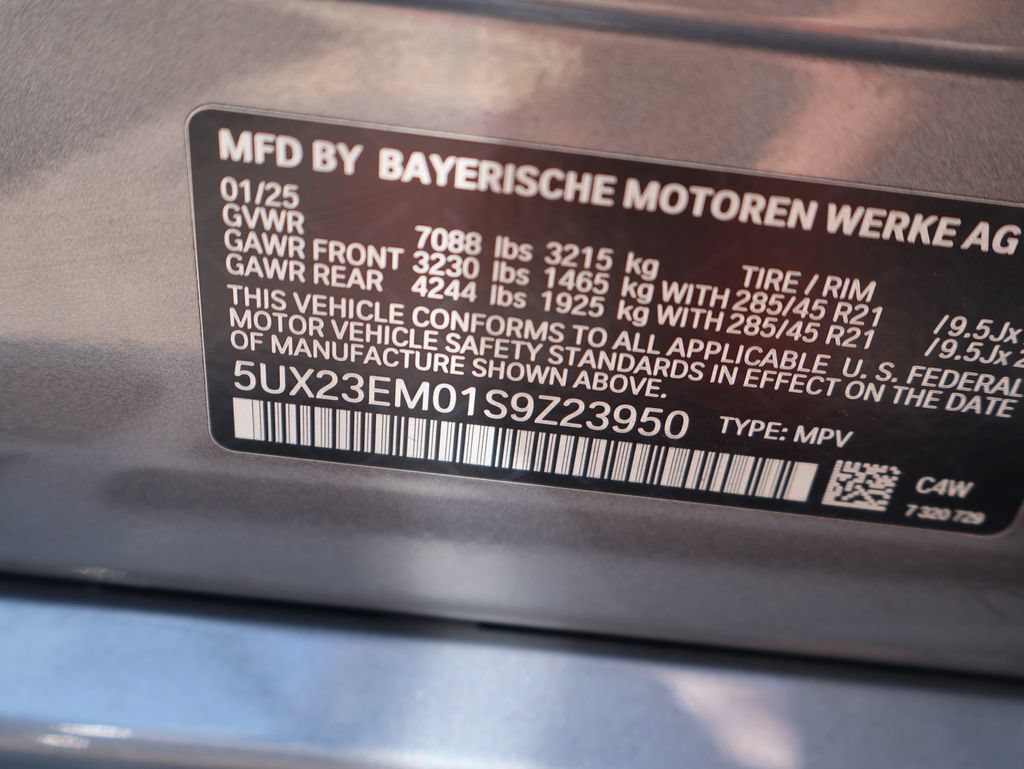 Used 2025 BMW X7 xDrive40i AWD/4WD image 46