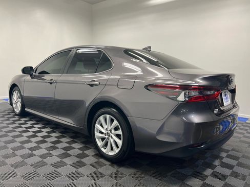 Used 2023 Toyota Camry LE image 10