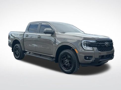 Used 2026 Ford Ranger Lariat w/ Black Appearance Package AWD/4WD image 9