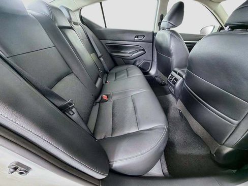 Used 2023 Nissan Altima 2.5 SL FWD image 28
