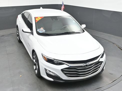 Used 2023 Chevrolet Malibu LT FWD image 32