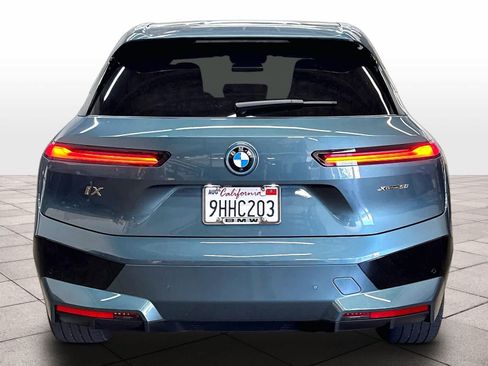 Used 2024 BMW iX xDrive50 w/ Sport Package AWD/4WD image 7