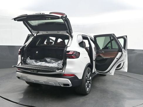 Used 2025 Land Rover Range Rover Sport Autobiography image 7