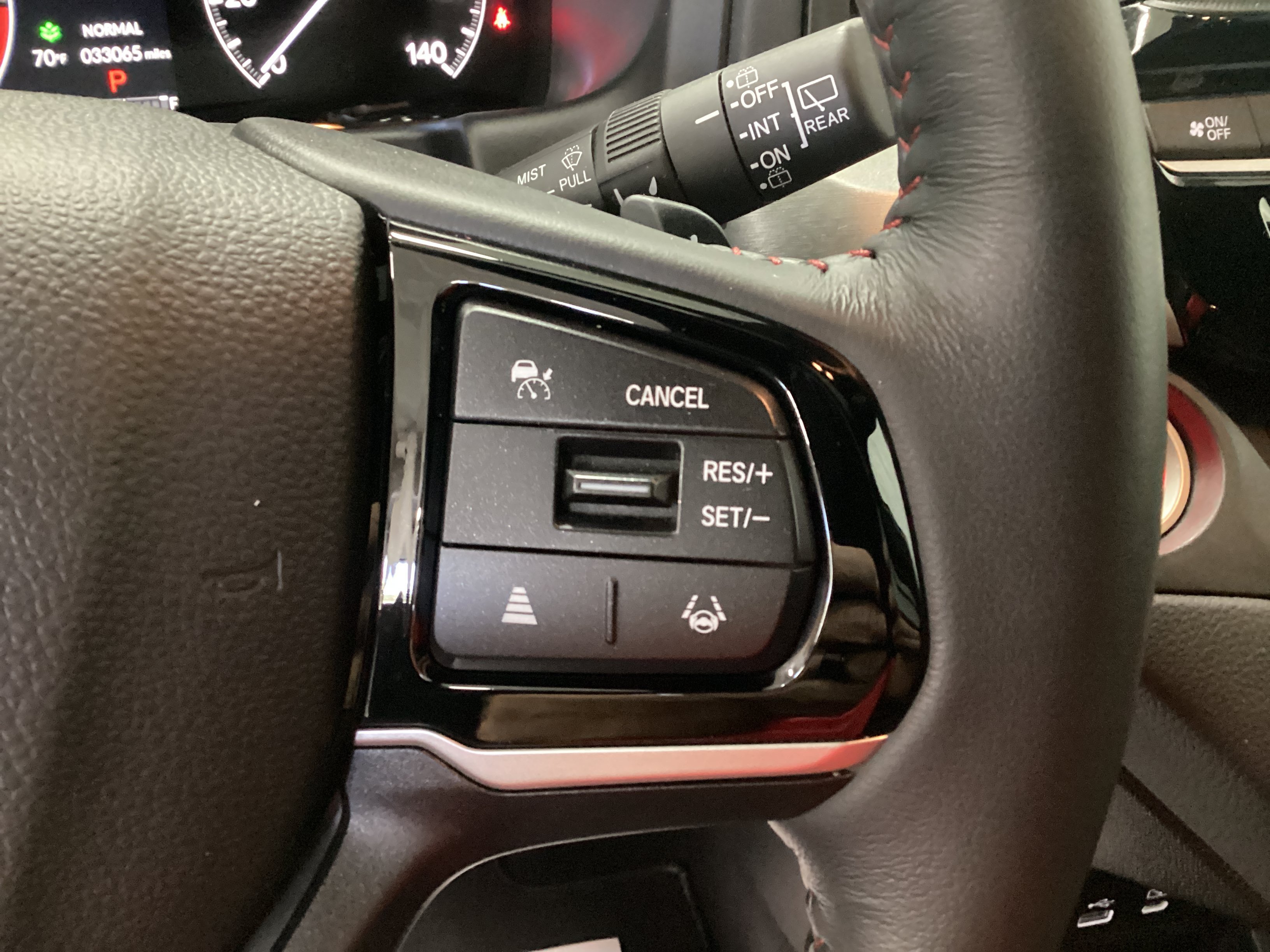 Used 2025 Honda Odyssey Sport-L image 22