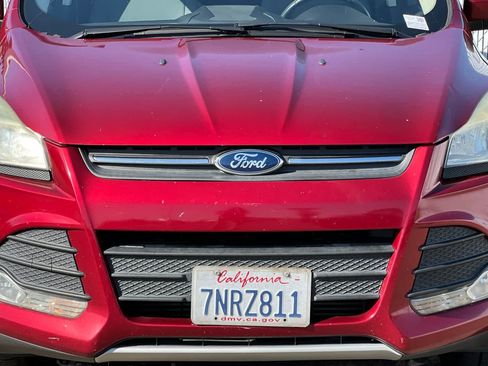 Used 2015 Ford Escape SE w/ Equipment Group 201A AWD/4WD image 15