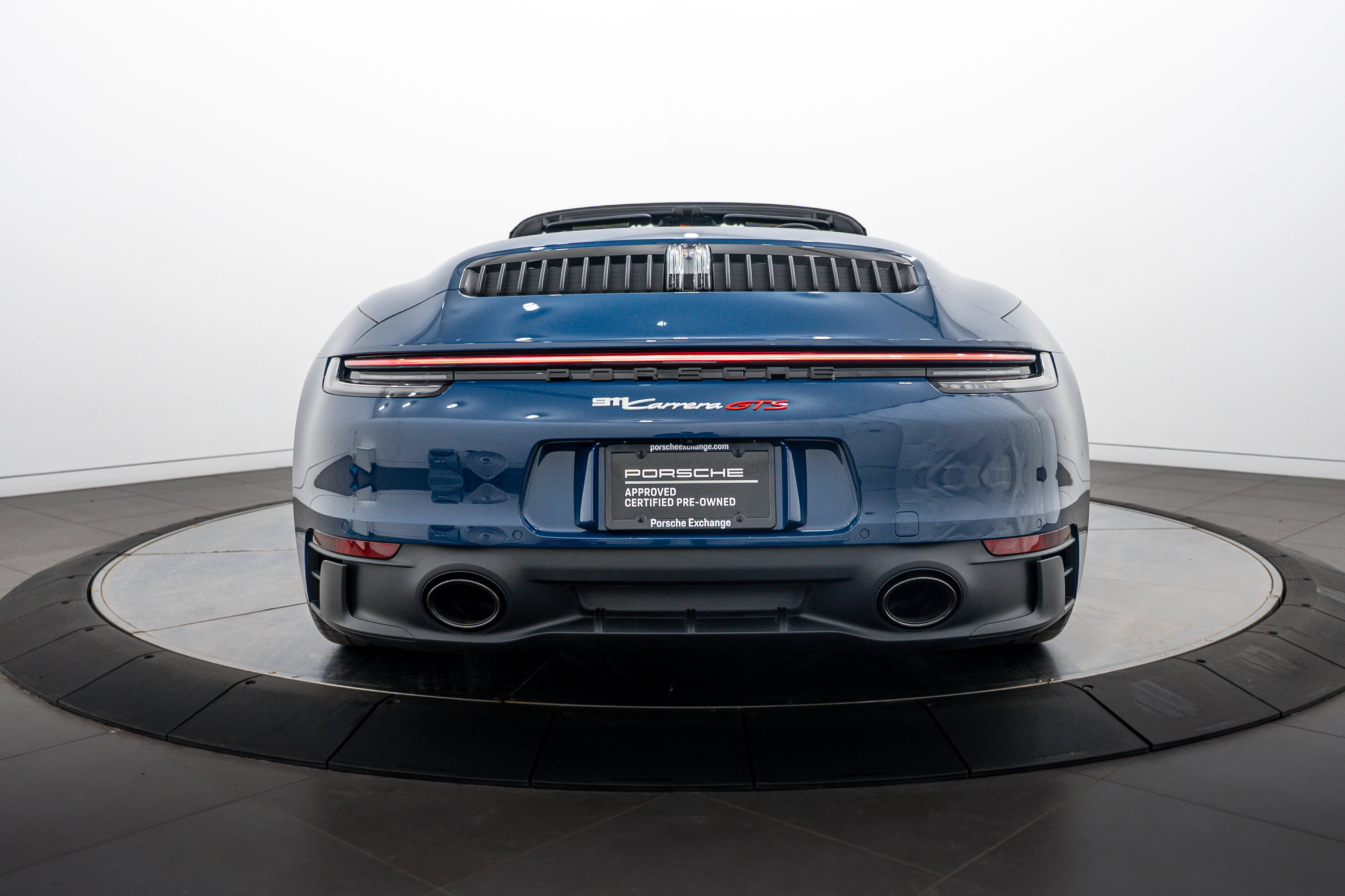 Certified 2023 Porsche 911 Carrera GTS RWD image 6