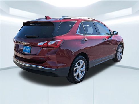 Used 2018 Chevrolet Equinox Premier image 6