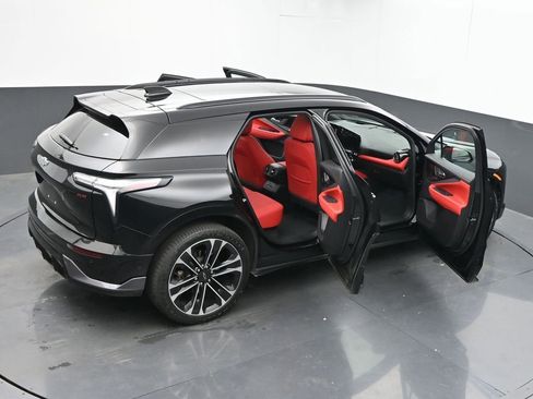 Used 2025 Chevrolet Blazer EV SS w/ Performance Package image 69