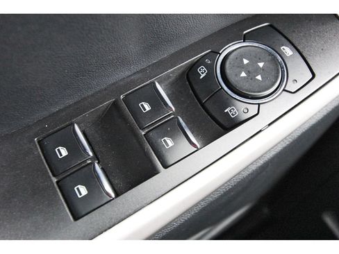 Used 2023 Ford Explorer XLT RWD image 23