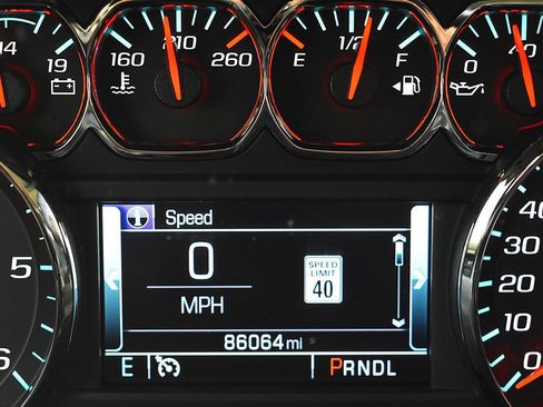 Used 2019 Chevrolet Tahoe LT AWD/4WD image 7