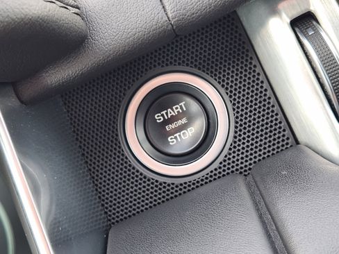 Used 2017 Land Rover Range Rover Long Wheelbase Supercharged image 21