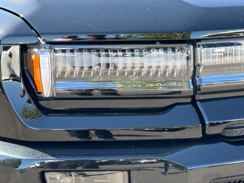 Used 2025 GMC Hummer EV 3X w/ LPO, Dark Essentials Package AWD/4WD image 44