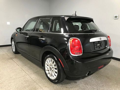 Used 2015 MINI Cooper 4-Door Hardtop FWD image 5