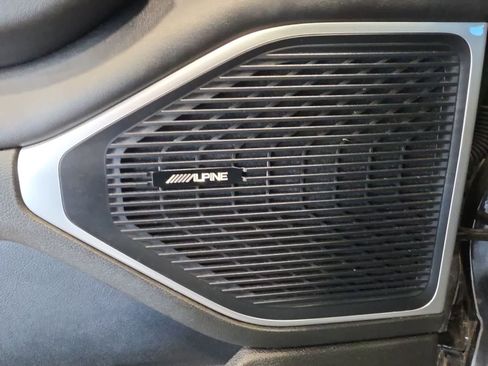Used 2022 Jeep Wagoneer Series II AWD/4WD image 18