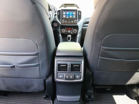 Used 2023 Subaru Forester Touring AWD/4WD image 32