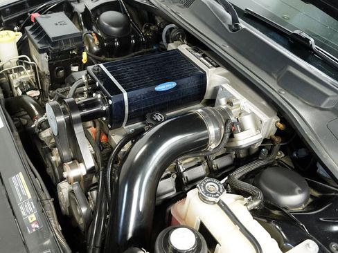 Used 2006 Dodge Magnum SRT8 w/ SRT Option Group III image 27