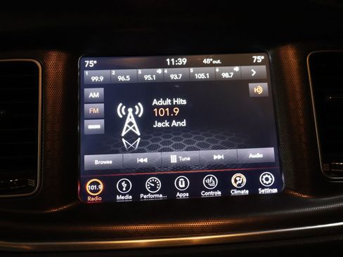 Used 2018 Dodge Charger GT image 24