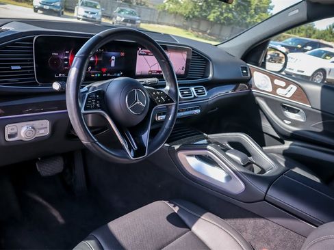 Used 2024 Mercedes-Benz GLE 350 4MATIC w/ 3rd Row Seat Package image 8