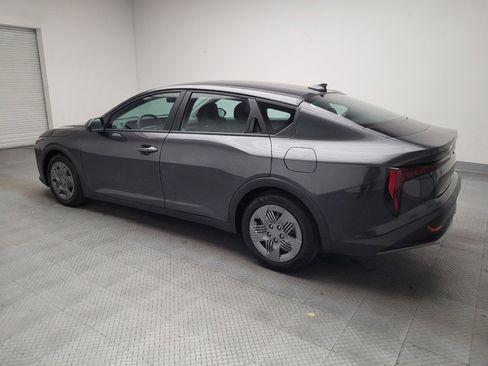 Used 2025 Kia K4 FWD image 3