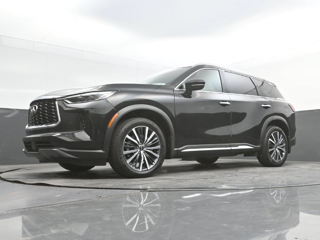 Used 2023 INFINITI QX60 Sensory AWD/4WD image 37