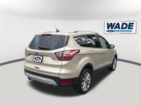 Certified 2018 Ford Escape Titanium w/ Ford Safe & Smart Package FWD image 5