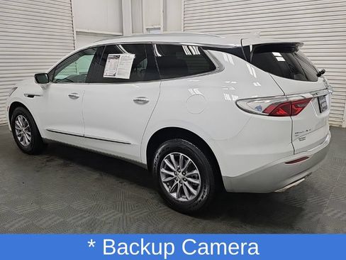 Used 2024 Buick Enclave Premium AWD/4WD image 6