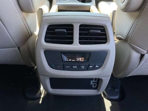 Used 2021 Honda Pilot EX-L image 38