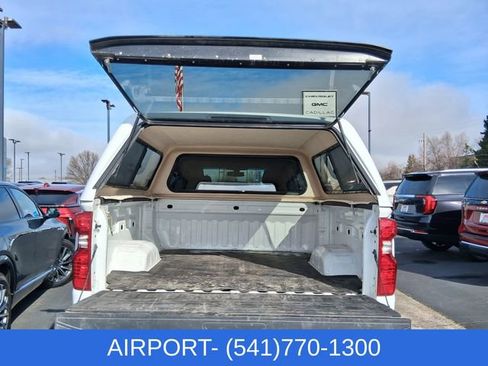 Certified 2022 Chevrolet Silverado 2500 LT w/ Fleet Comfort Package image 19