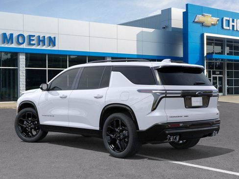 New 2026 Chevrolet Traverse RS w/ LPO, Floor Liner Package AWD/4WD image 3
