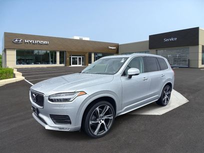 Used 2020 Volvo XC90 T5 Momentum w/ Advanced Package