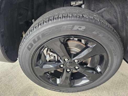 Used 2021 Jeep Grand Cherokee L Laredo image 10