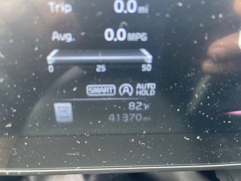 Used 2023 Kia Sportage X-Line AWD/4WD image 11